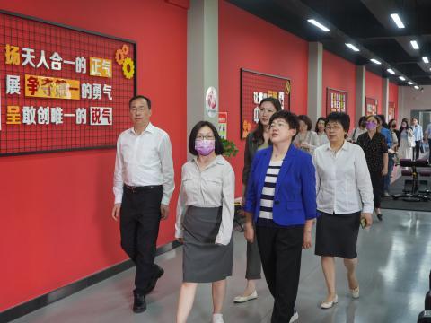 全国总工会女职工部莅临欧博abg官方网站调研女职工工作